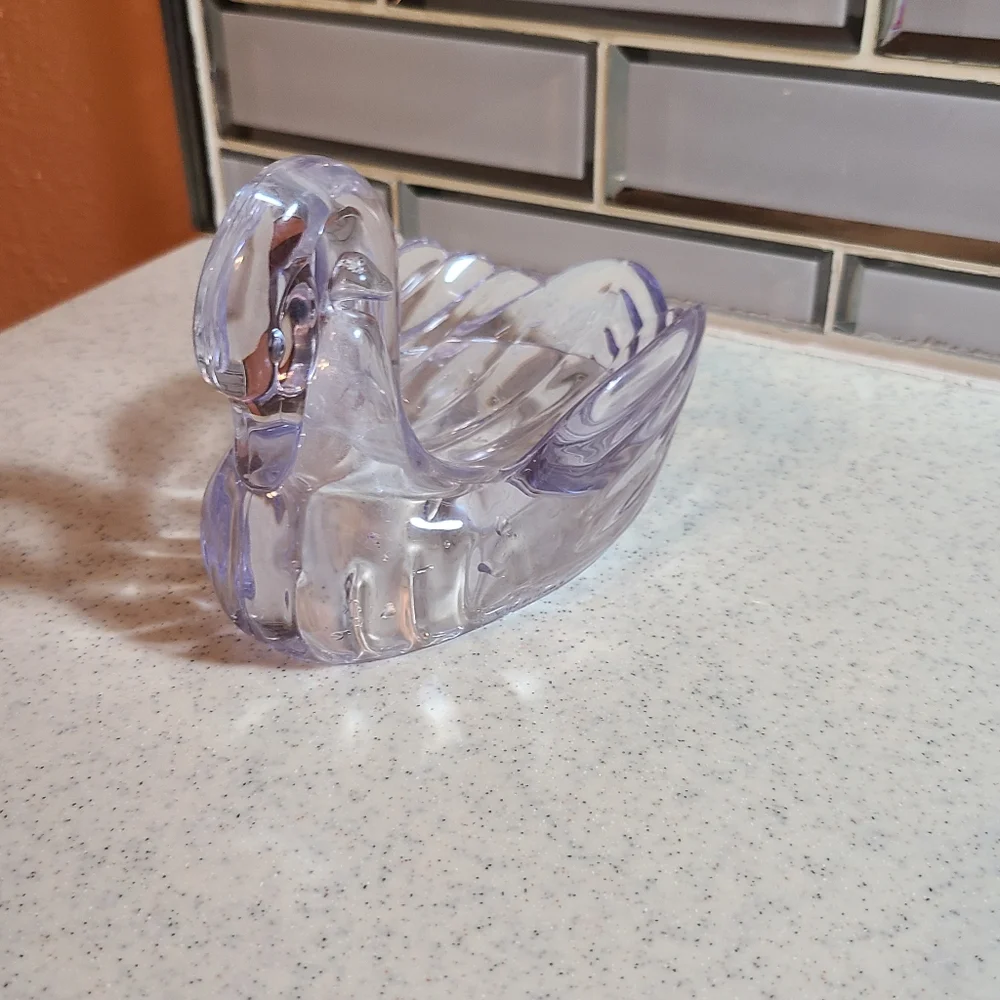 Vintage Clear Plastic Swan Soap DIsh Vintage Home Decor 1990s